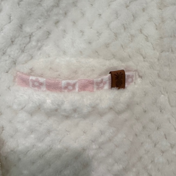 Simply Southern Ivory fleece with pink detail *SOLD OUT* - Picture 4 of 9